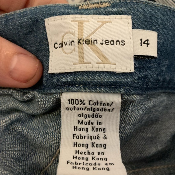 Calvin Kline Capri - Picture 2 of 2